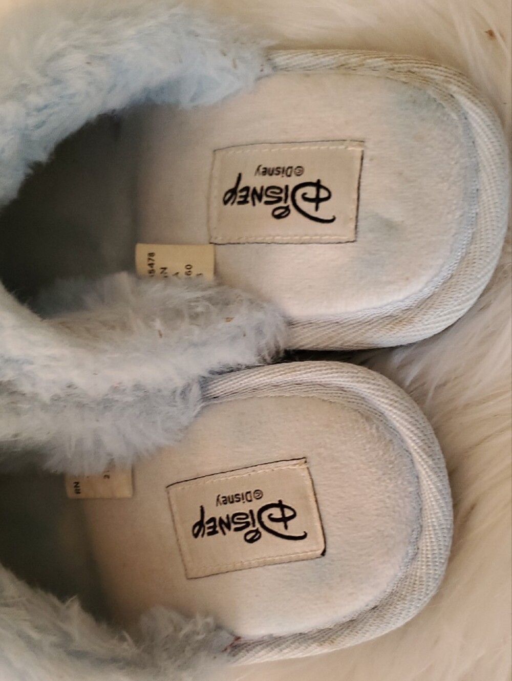 Disney Fuzzy House Slippers Shoes Size 1 - Picture 8 of 8